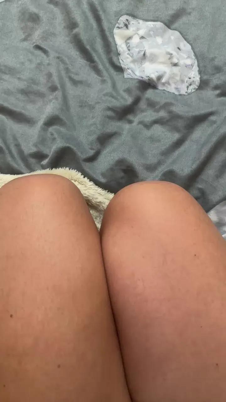 Offline AngelinaKis on Cam4