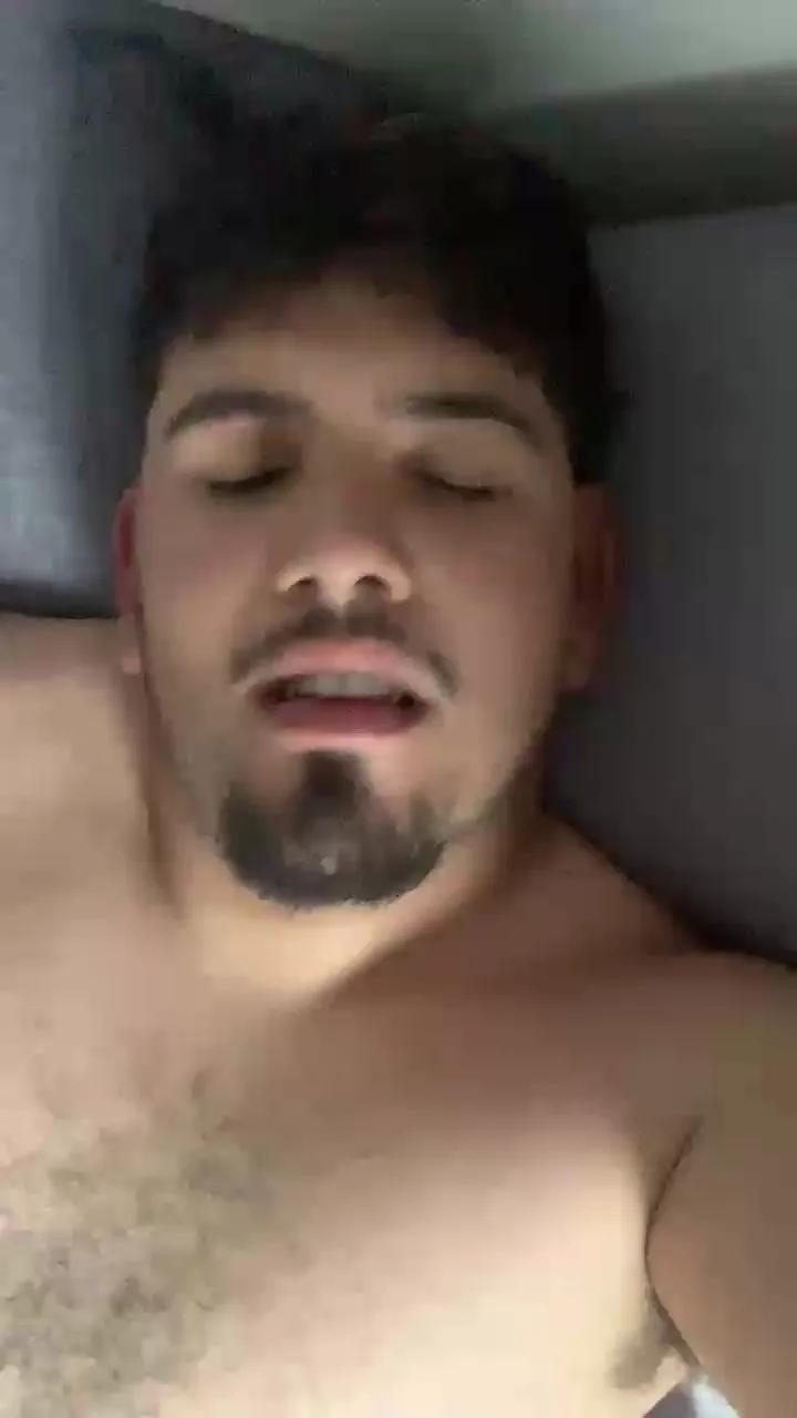 Cam4 Bbbtro is Freechat Bbbtro — #analtoys #milk #masturbation #bigass #squirt #smoke #taboo