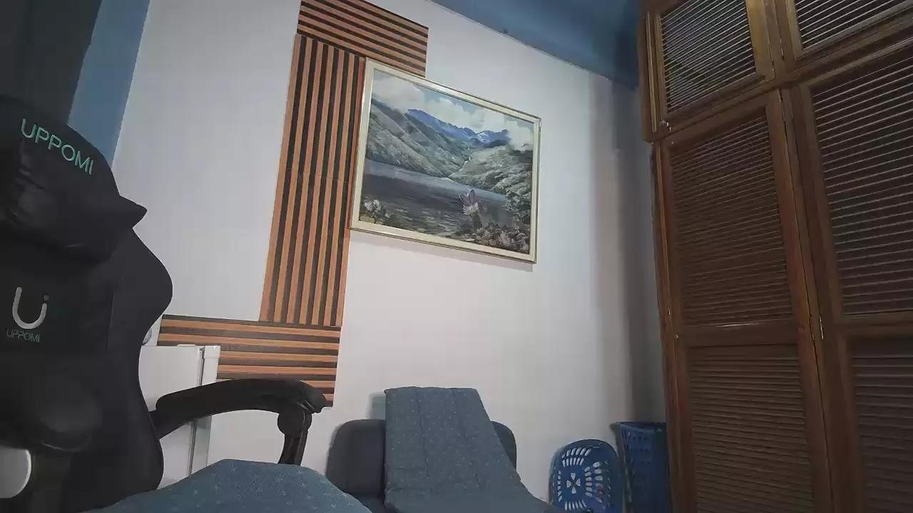 Offline bearvzlat on Cam4