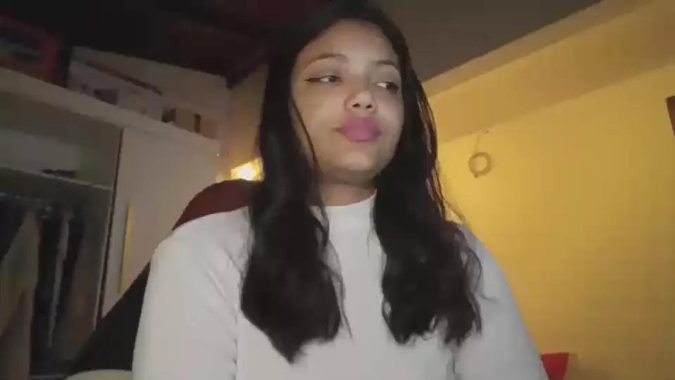 Freechat Bombomepimenta on Cam4