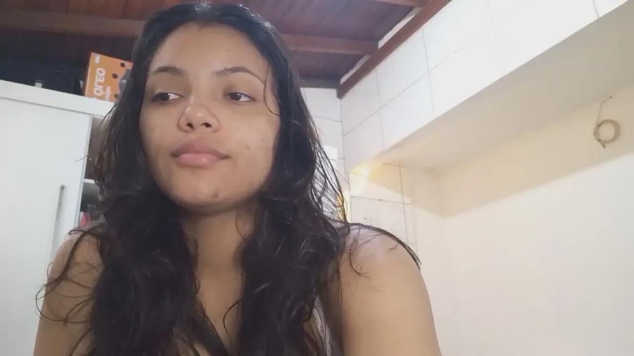 Freechat Bombomepimenta on Cam4