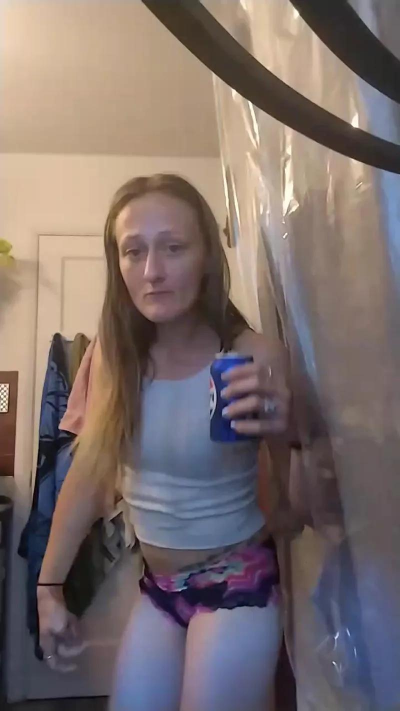 Offline boss1nova on Cam4