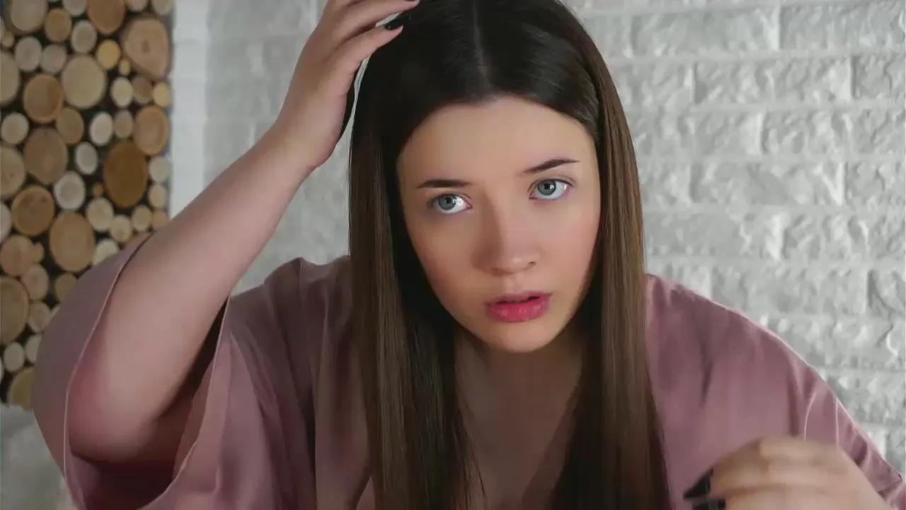 Offline BridgetEast on Cam4