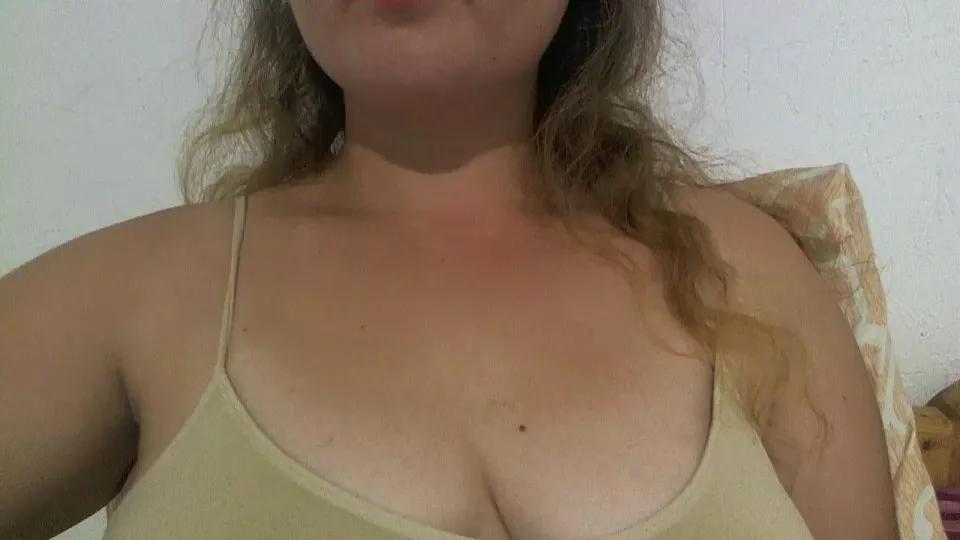 Offline BusyGirl7 on Cam4