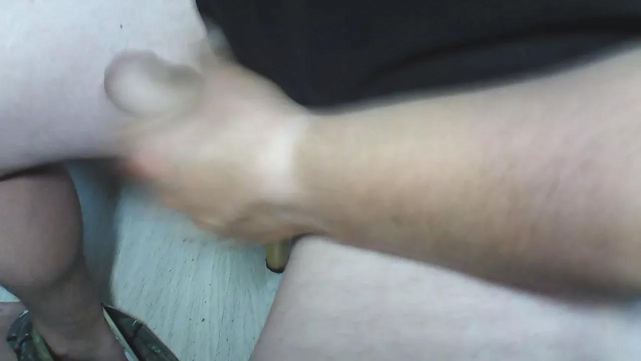 Offline Candyboy1984 on Cam4