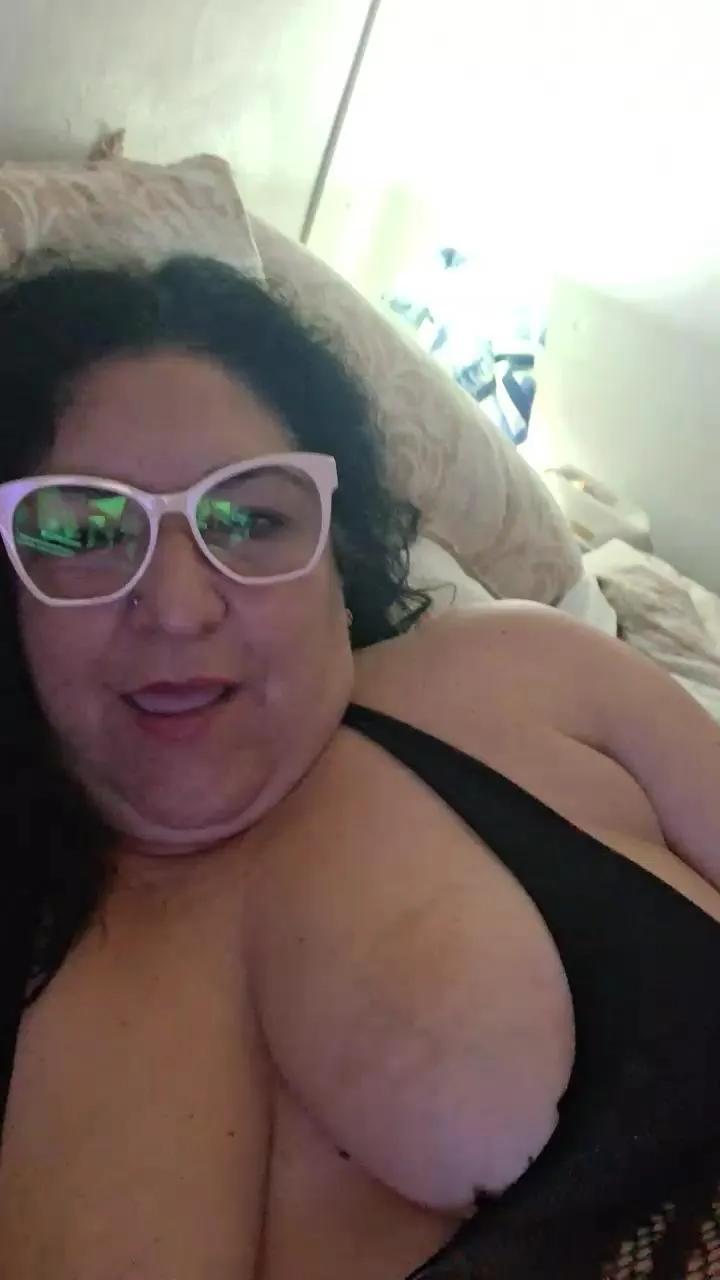 Offline Caritovivi on Cam4