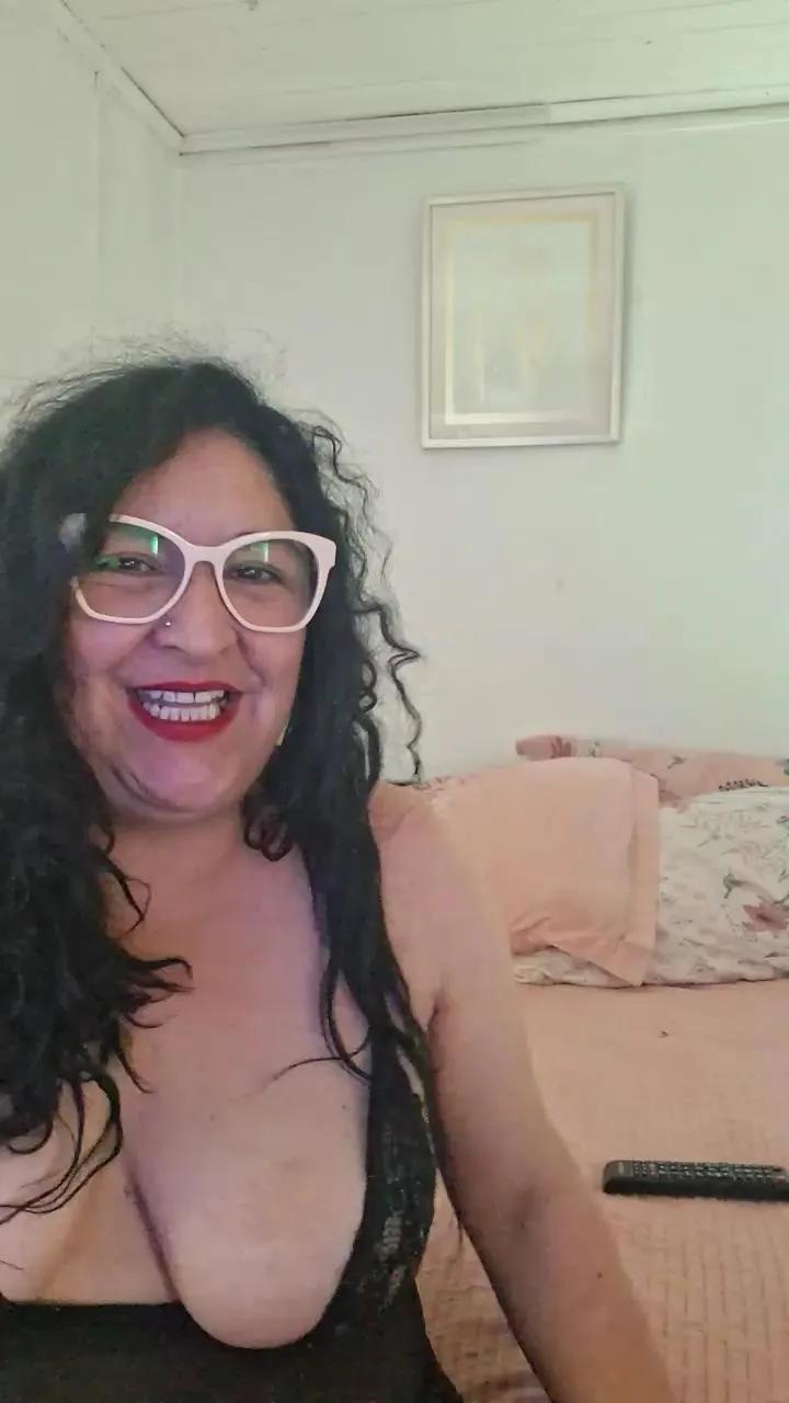 Offline Caritovivi on Cam4