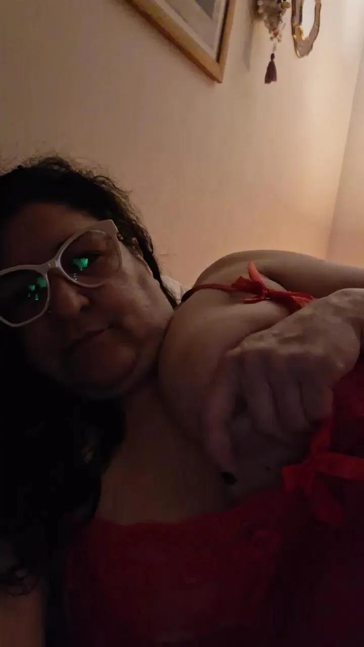 Offline Caritovivi on Cam4