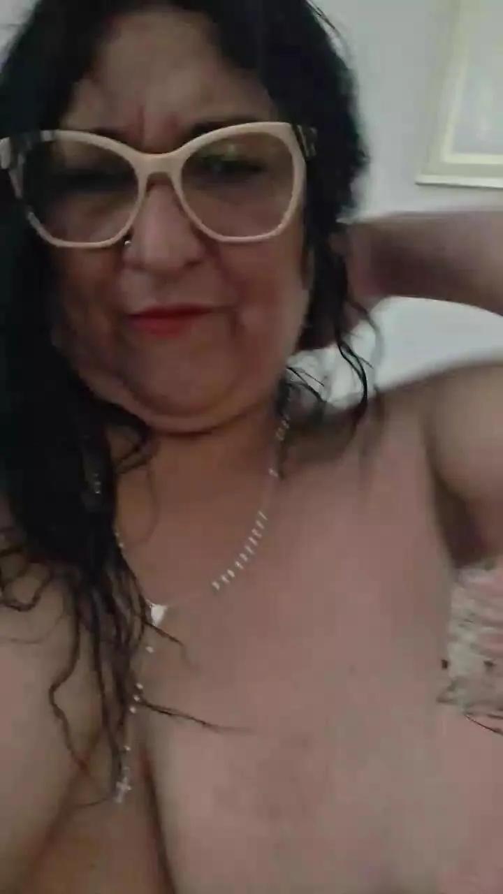 Cam4 Caritovivi is Freechat Caritovivi — #cosplay #pornstar