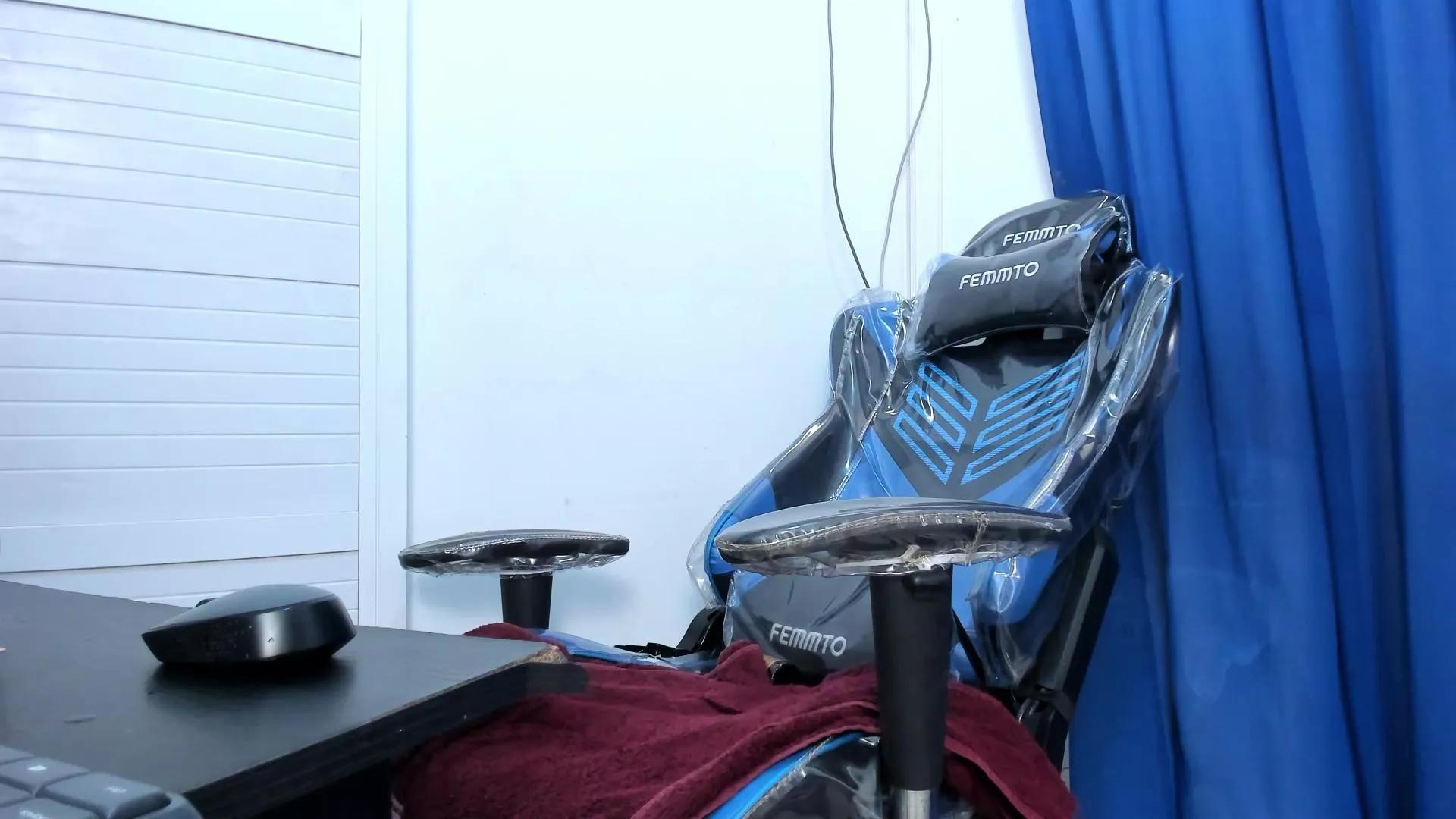 Offline cleopatra_Trans on Cam4