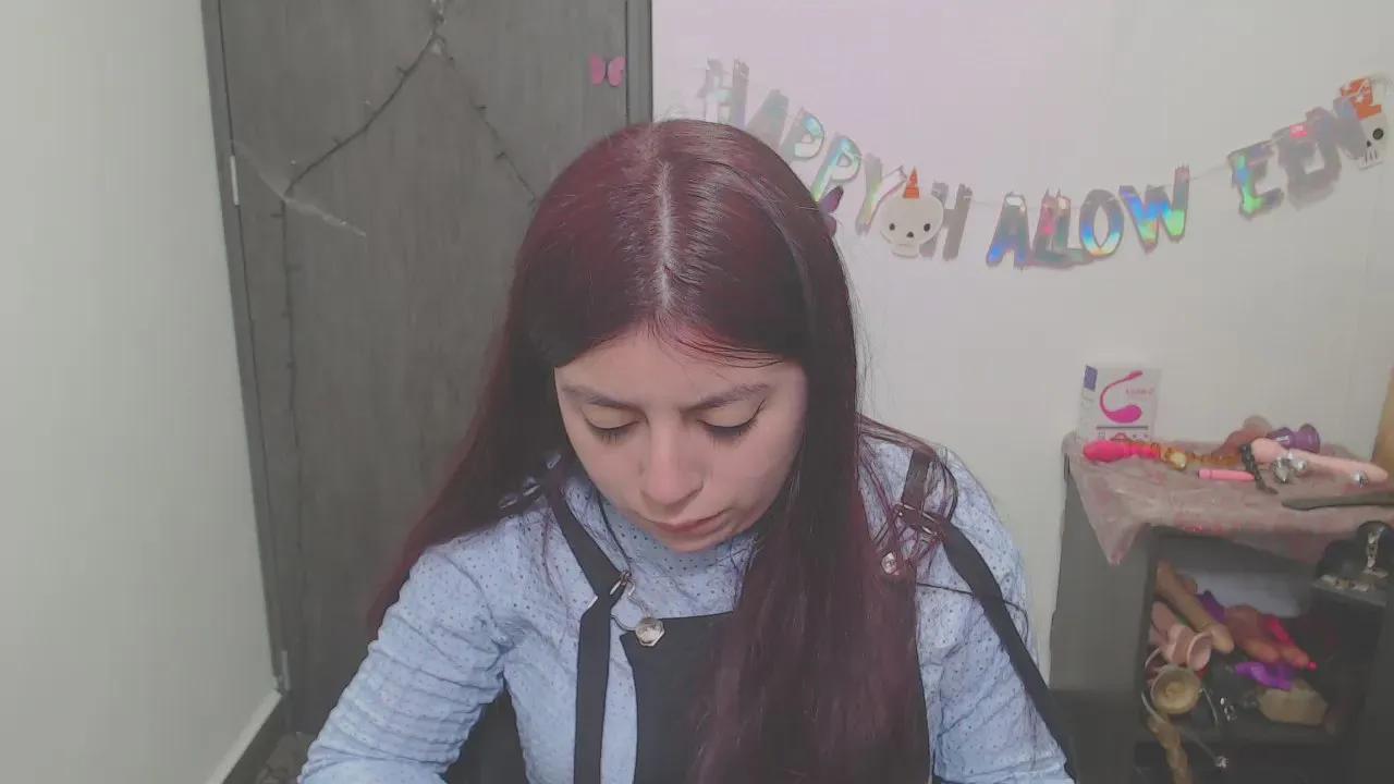 Offline Danna_zv on Cam4