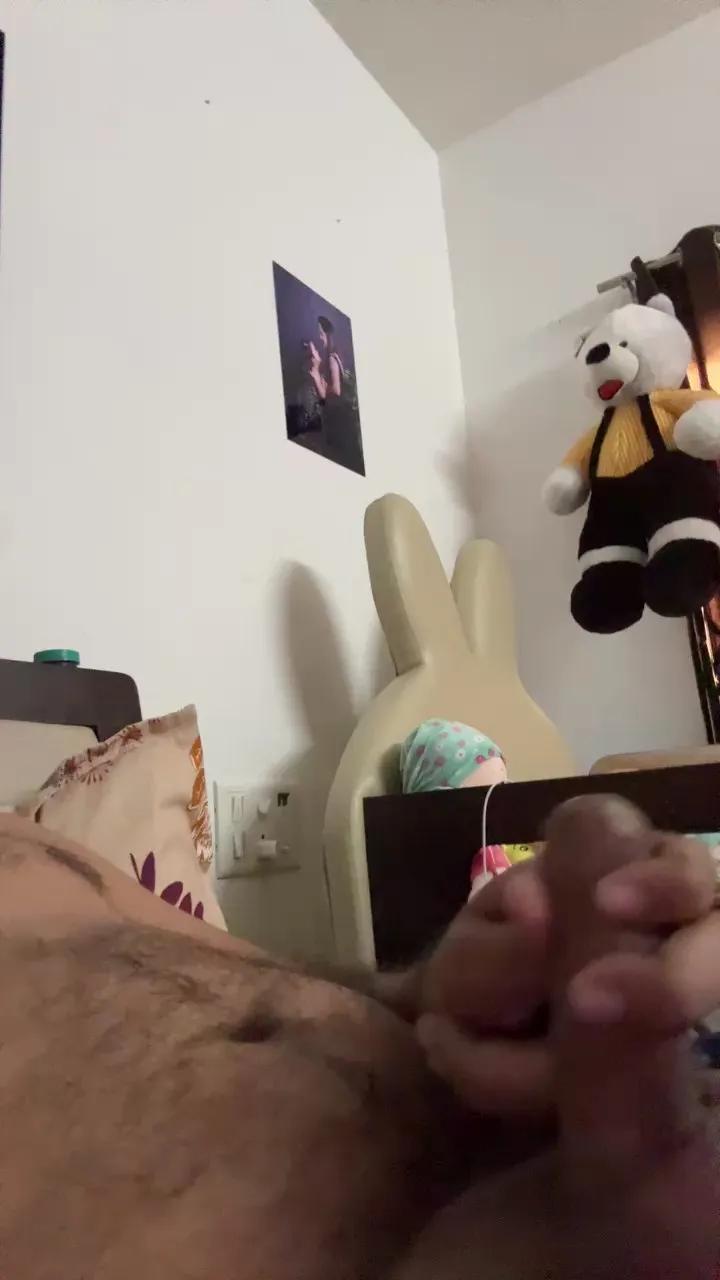 Offline Darshak143 on Cam4