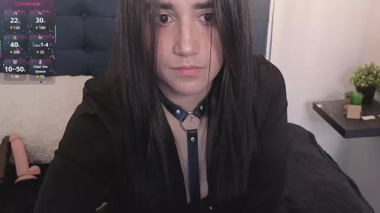 Freechat elowen_halley1 on Cam4