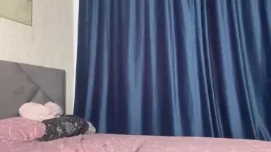 Offline EmeliaFranzel on Cam4