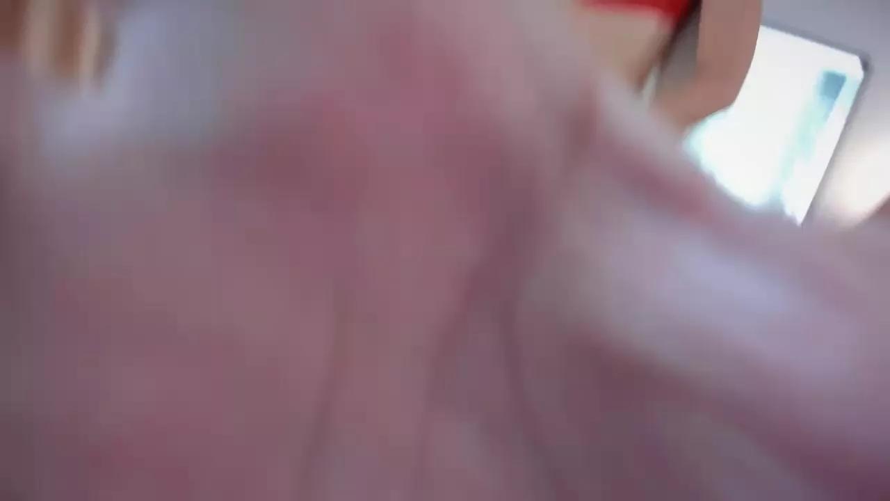 Offline EmmyKrist on Cam4