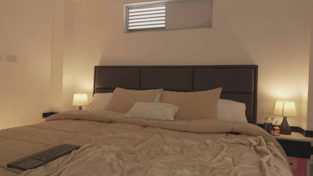 Offline giafaaris4 on Cam4