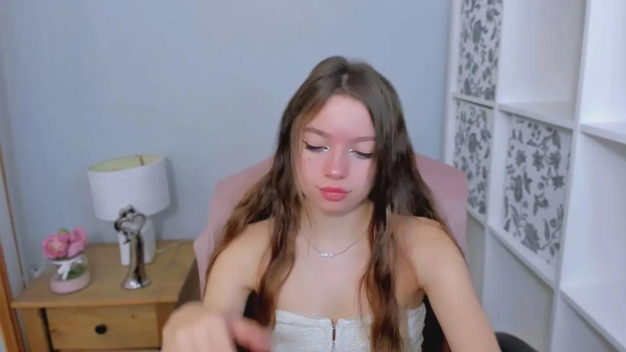 Offline GraceFlirt on Cam4