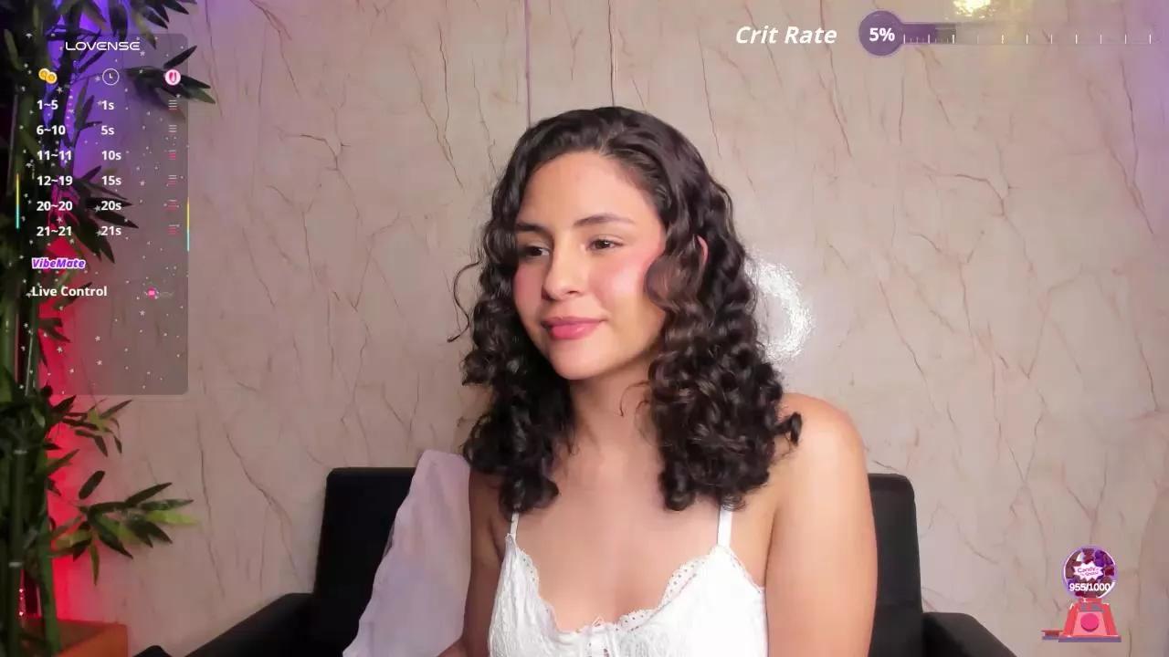 Freechat HadaKiss on Cam4