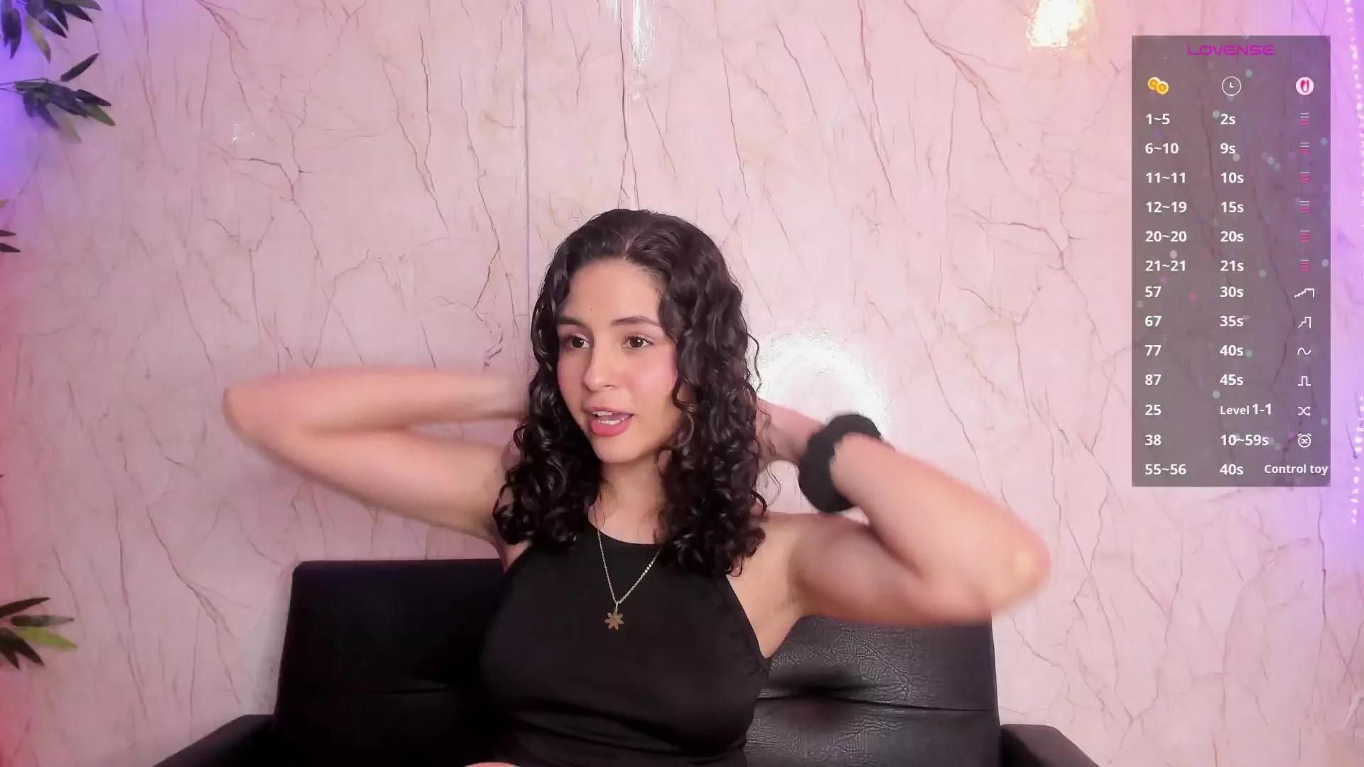 Freechat HadaKiss on Cam4