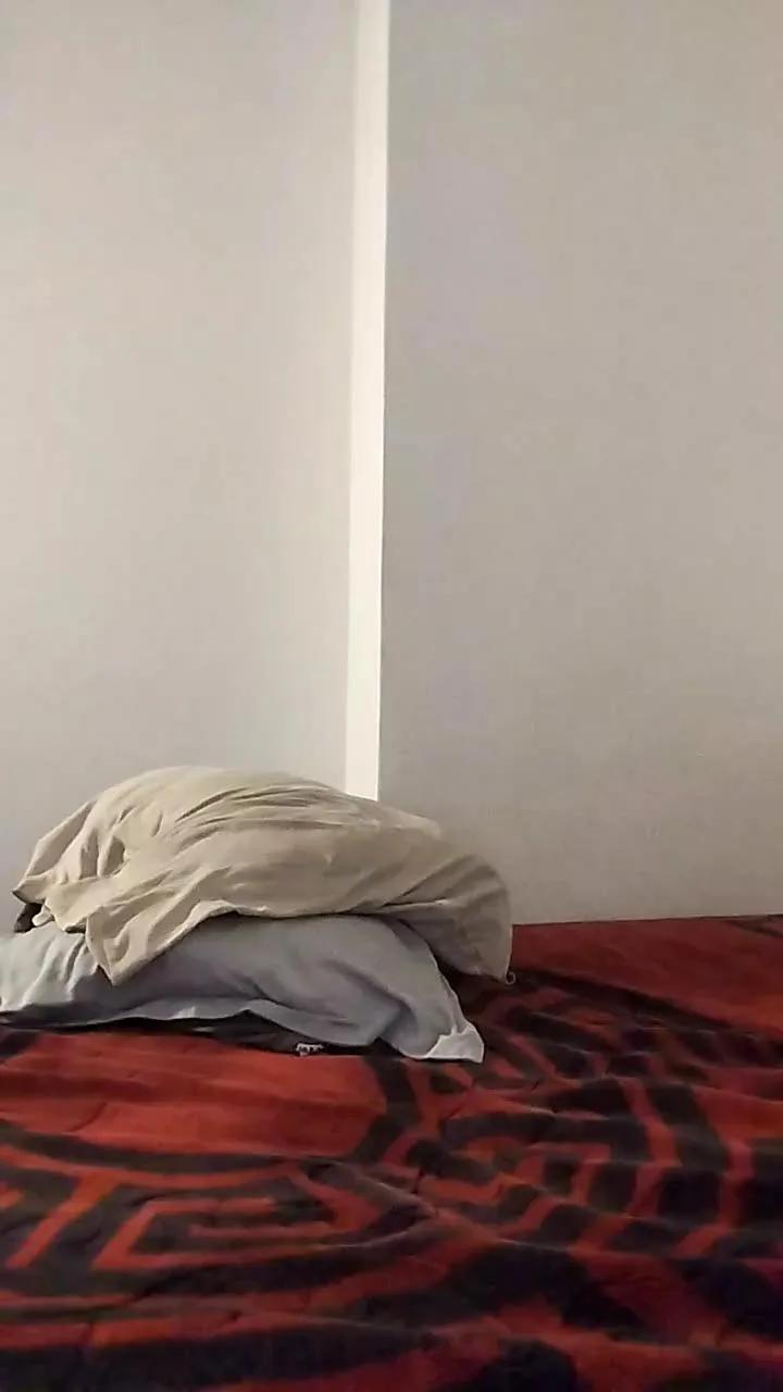 Offline Inconito601 on Cam4