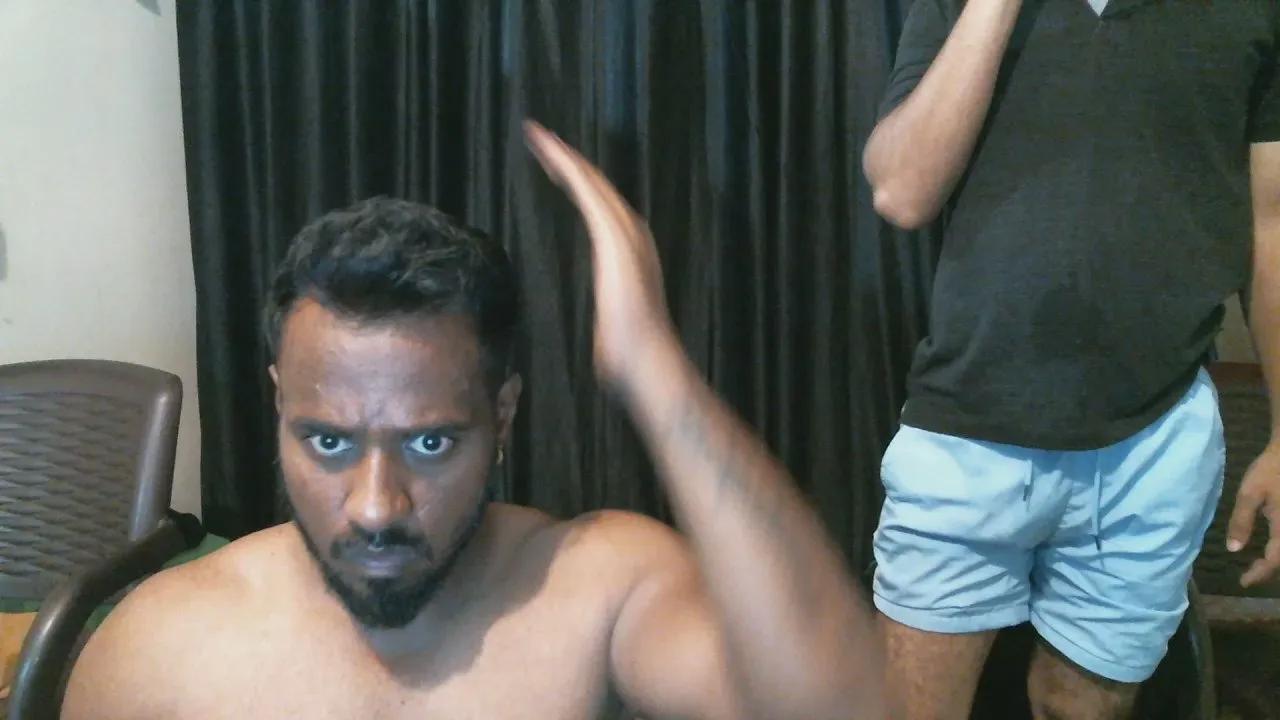 Offline indian2000 on Cam4