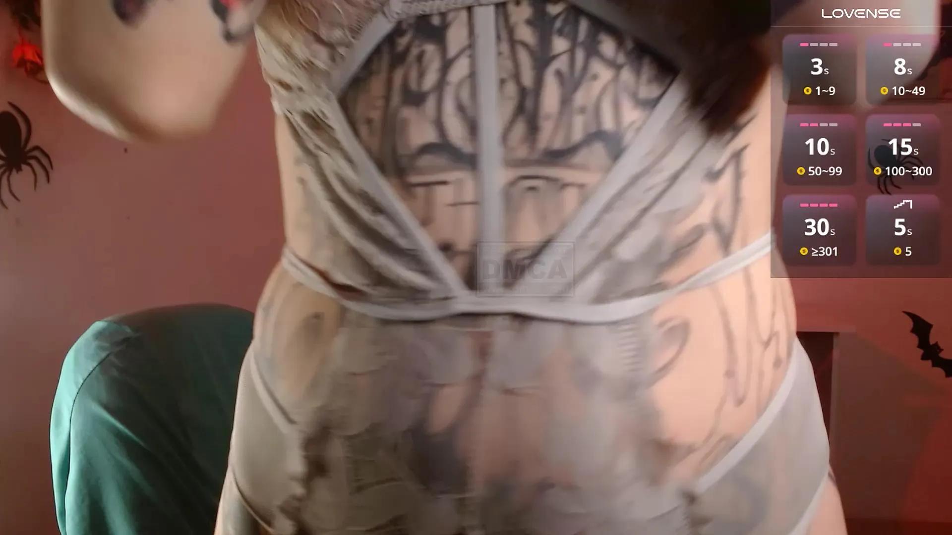 Offline Inked_Val on Cam4