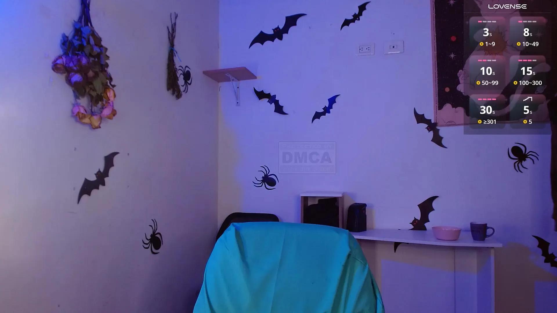 Offline Inked_Val on Cam4