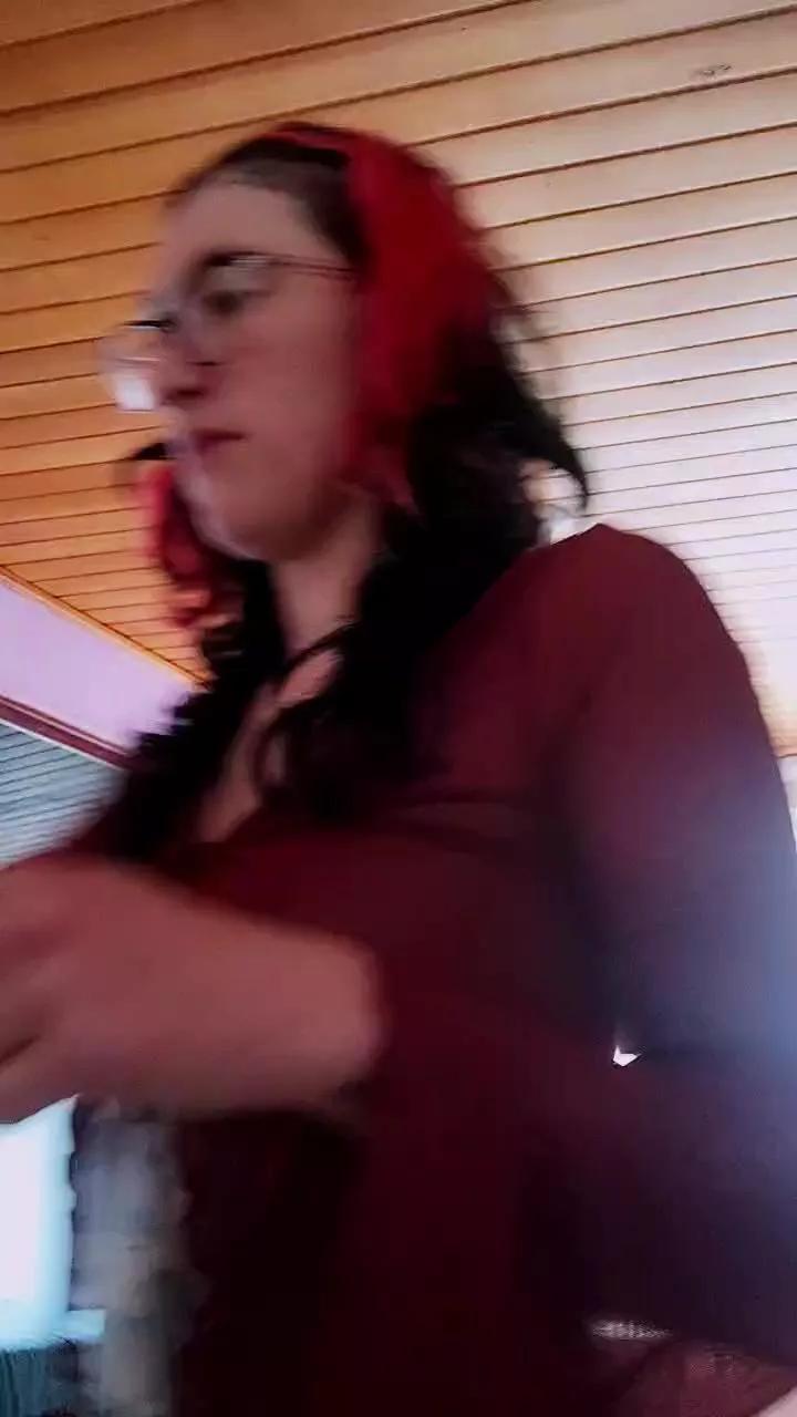 Offline Inked_Val on Cam4