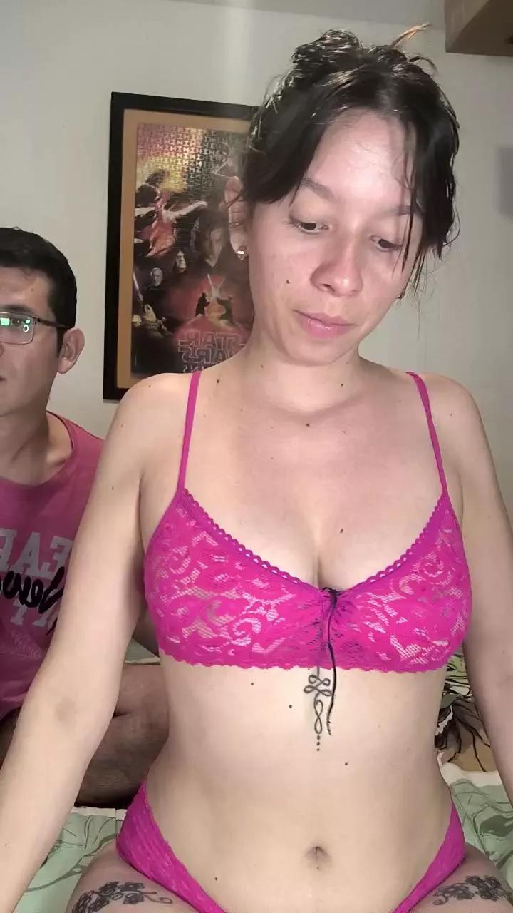 Offline Isalanecouple on Cam4