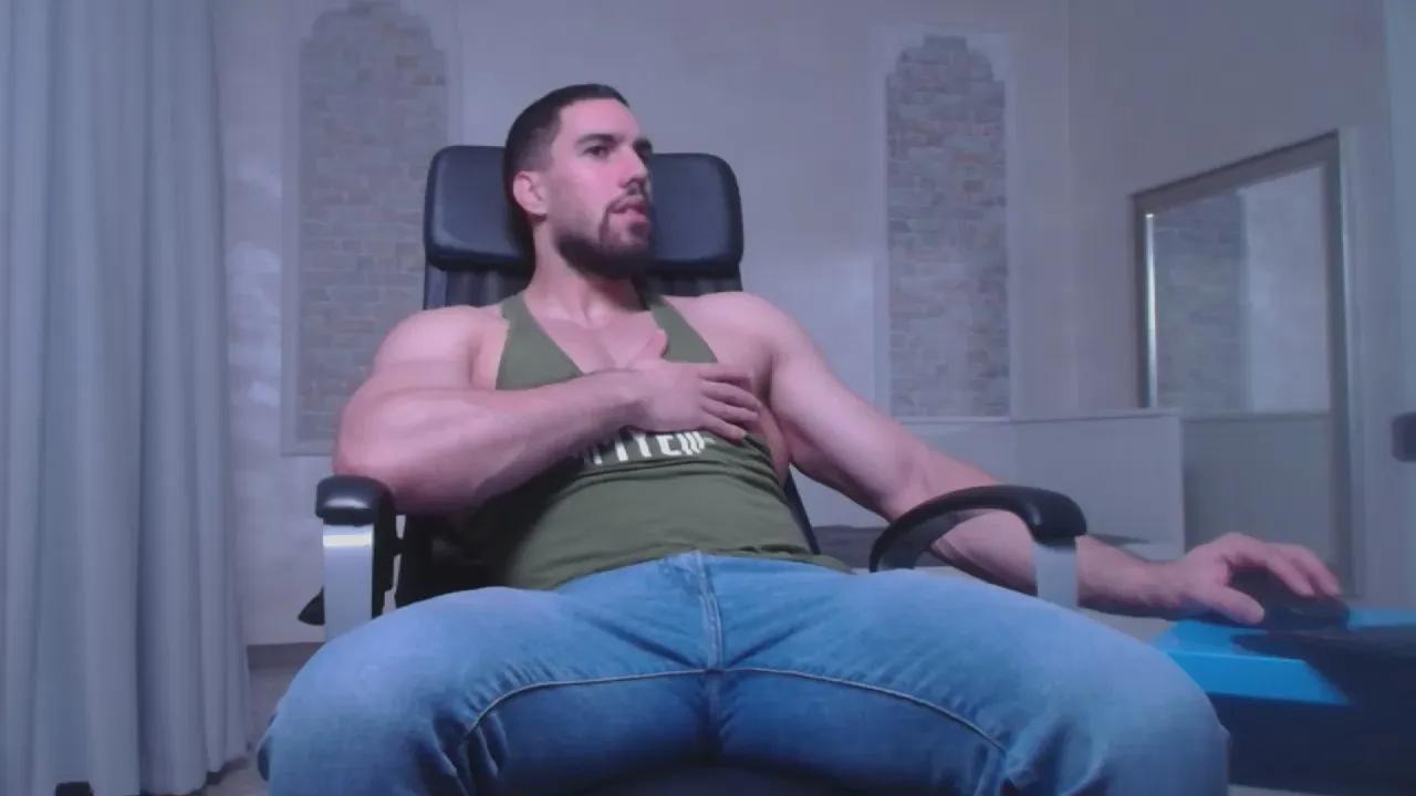 Offline IvanHyde on Cam4