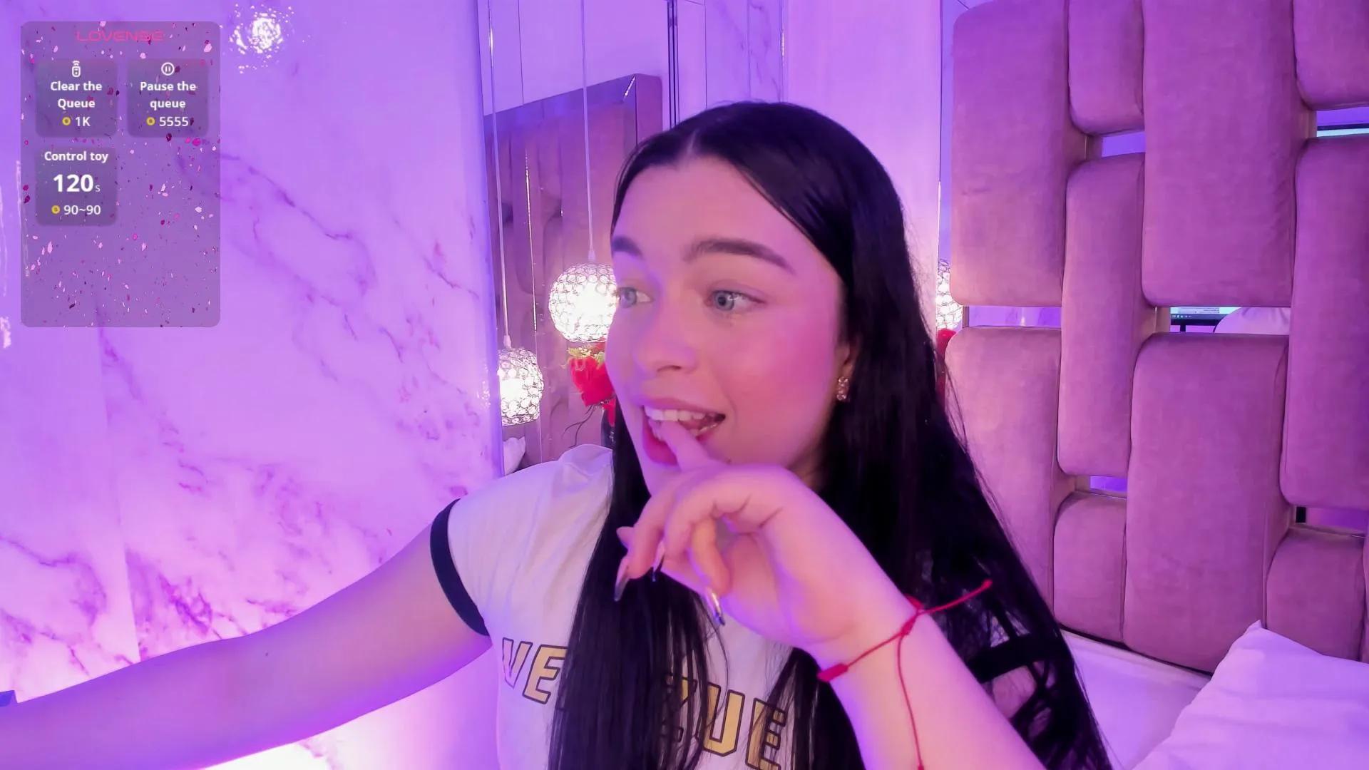 Offline KateLeeh on Cam4