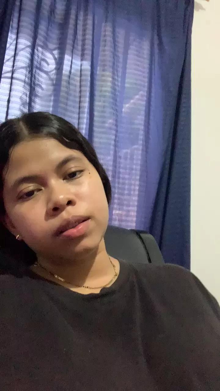 Offline KatyuscaLopez on Cam4