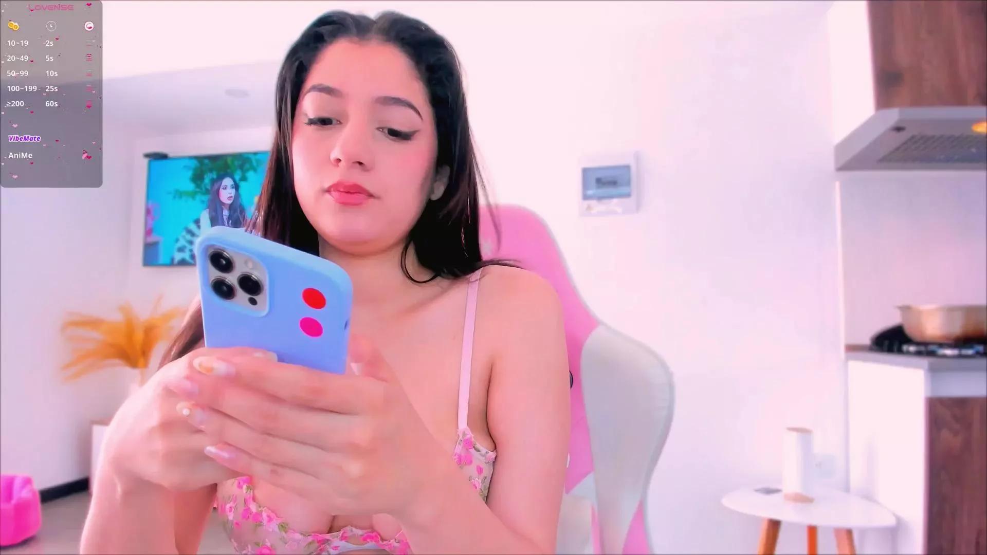 Offline Kittyfeet1 on Cam4