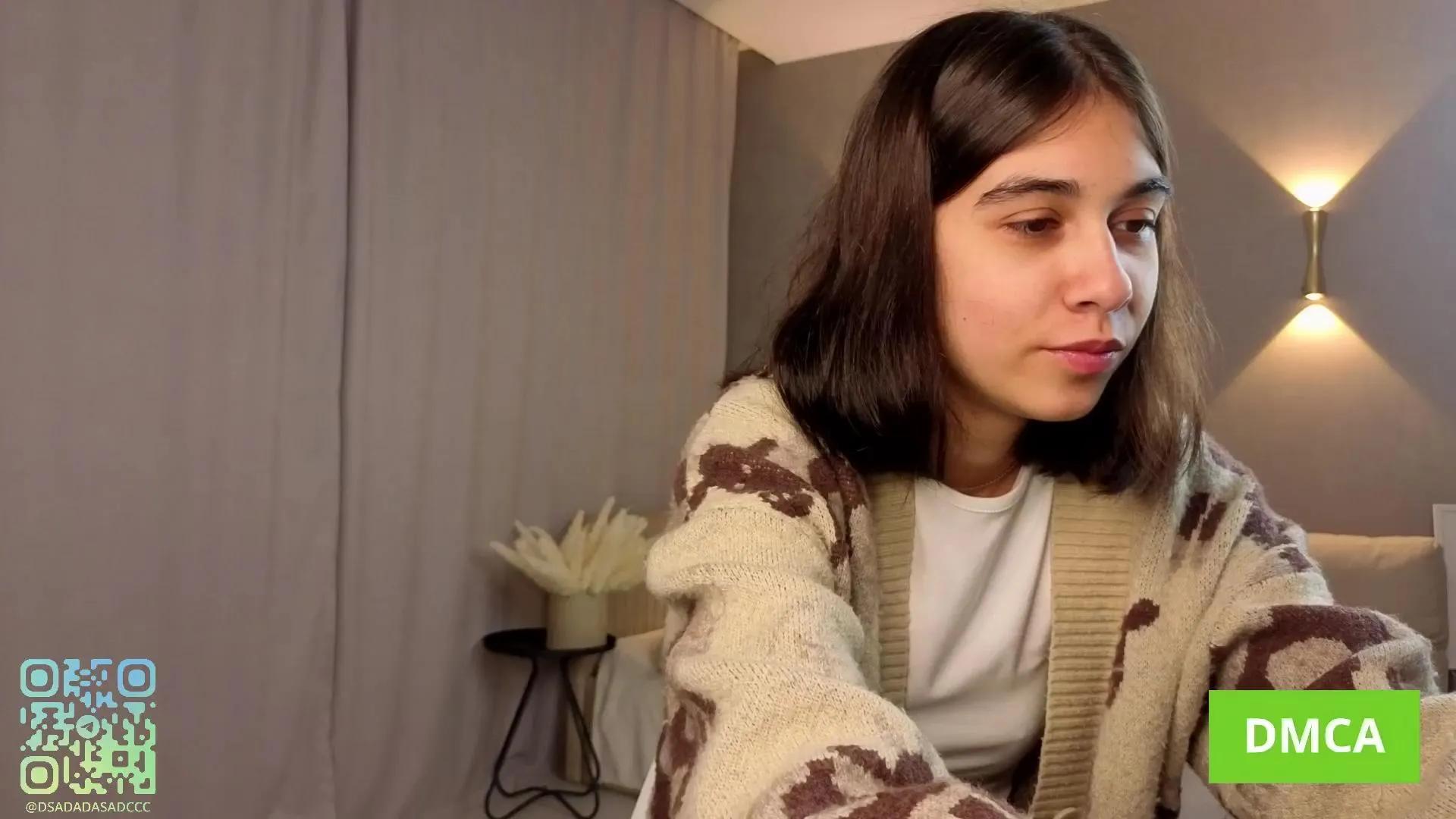 Offline labubaby on Cam4