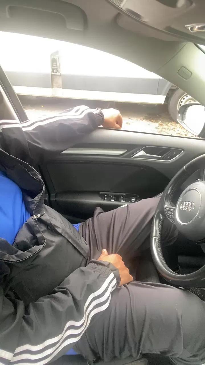 Freechat likescock5 on Cam4