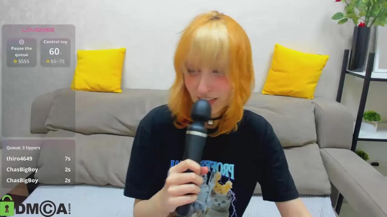 Offline Little_Chips on Cam4