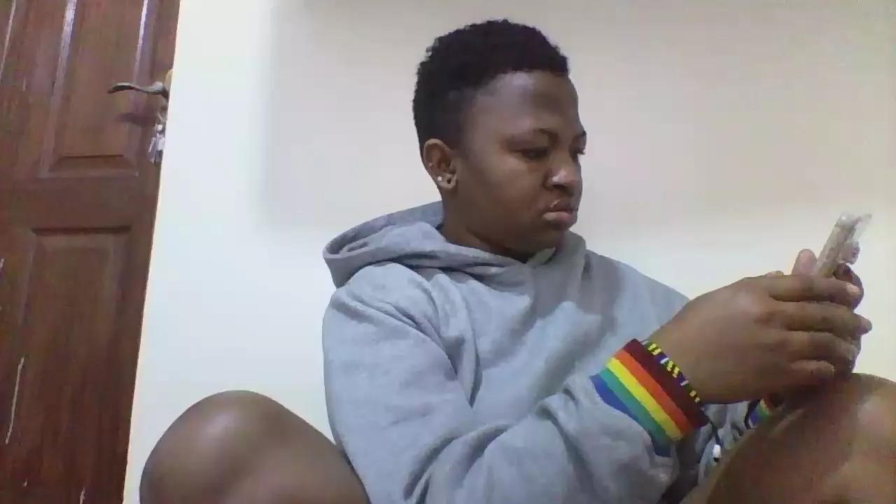 Offline Longclit30 on Cam4