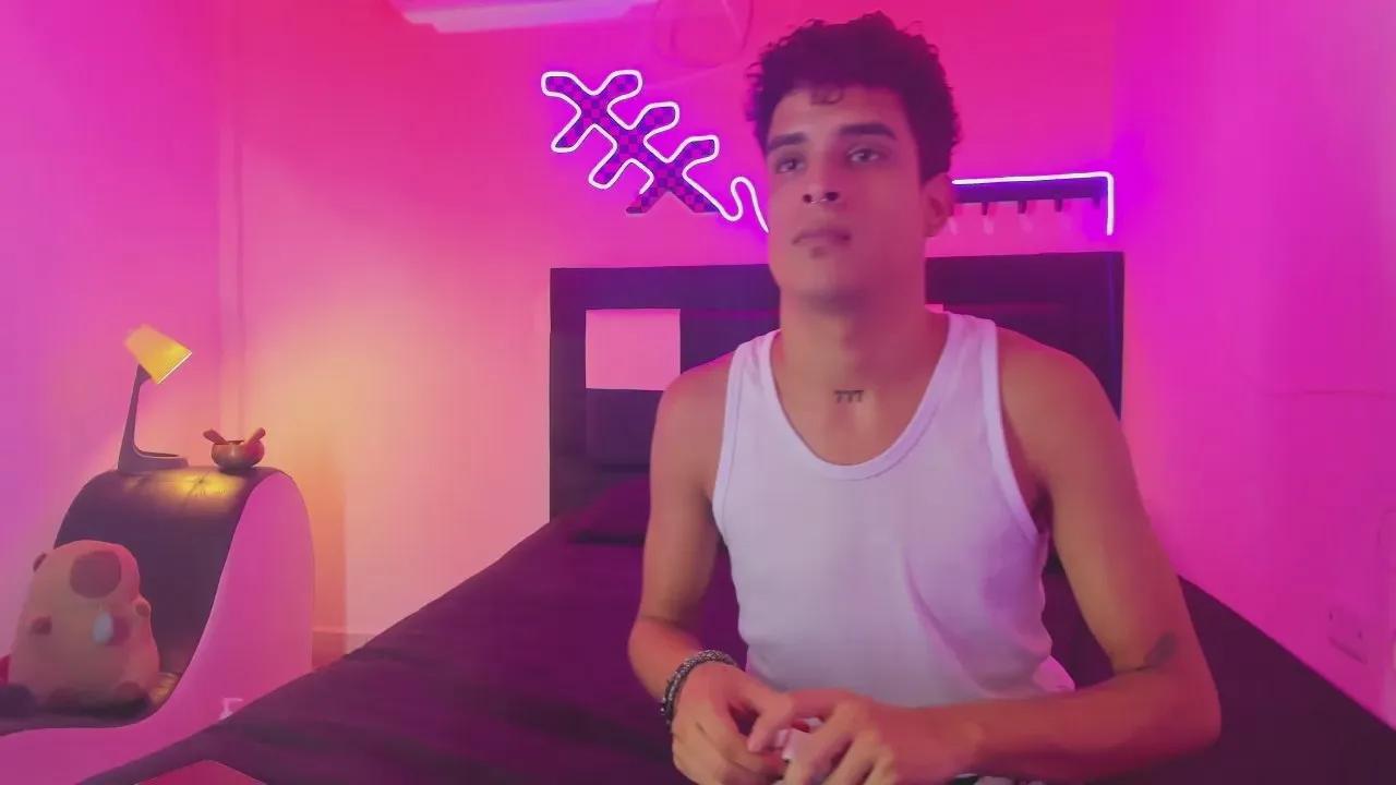 Offline Lucky_boys_ on Cam4