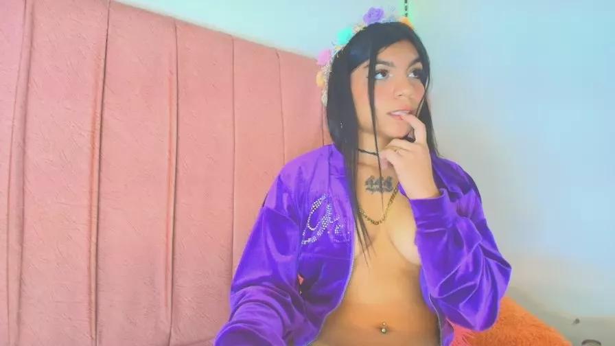 Offline margiestrongg on Cam4