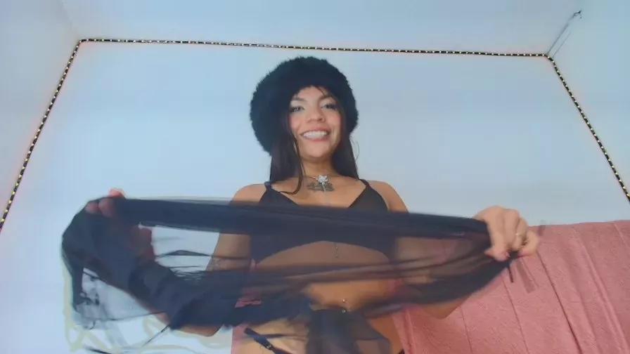 Offline margiestrongg on Cam4