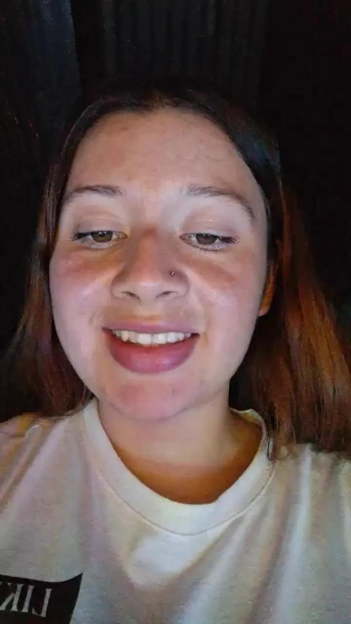 Offline Mariana_Loving on Cam4