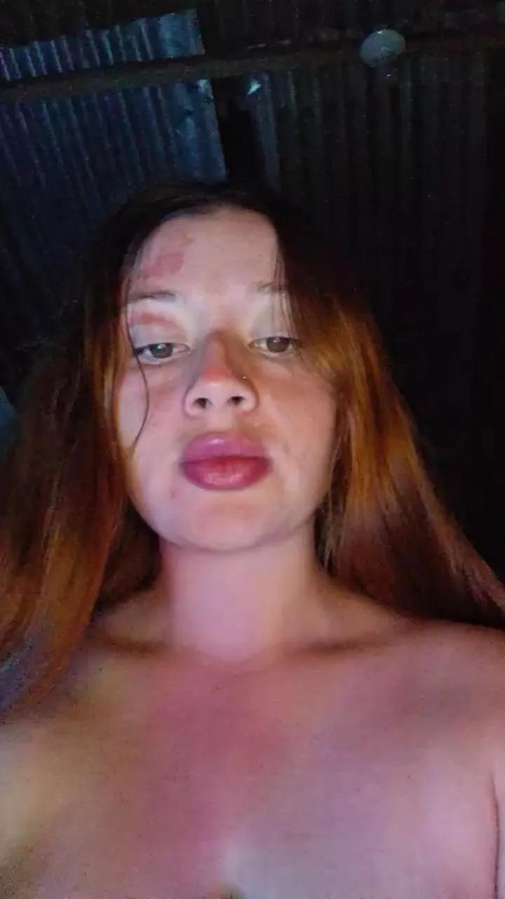 Offline Mariana_Loving on Cam4