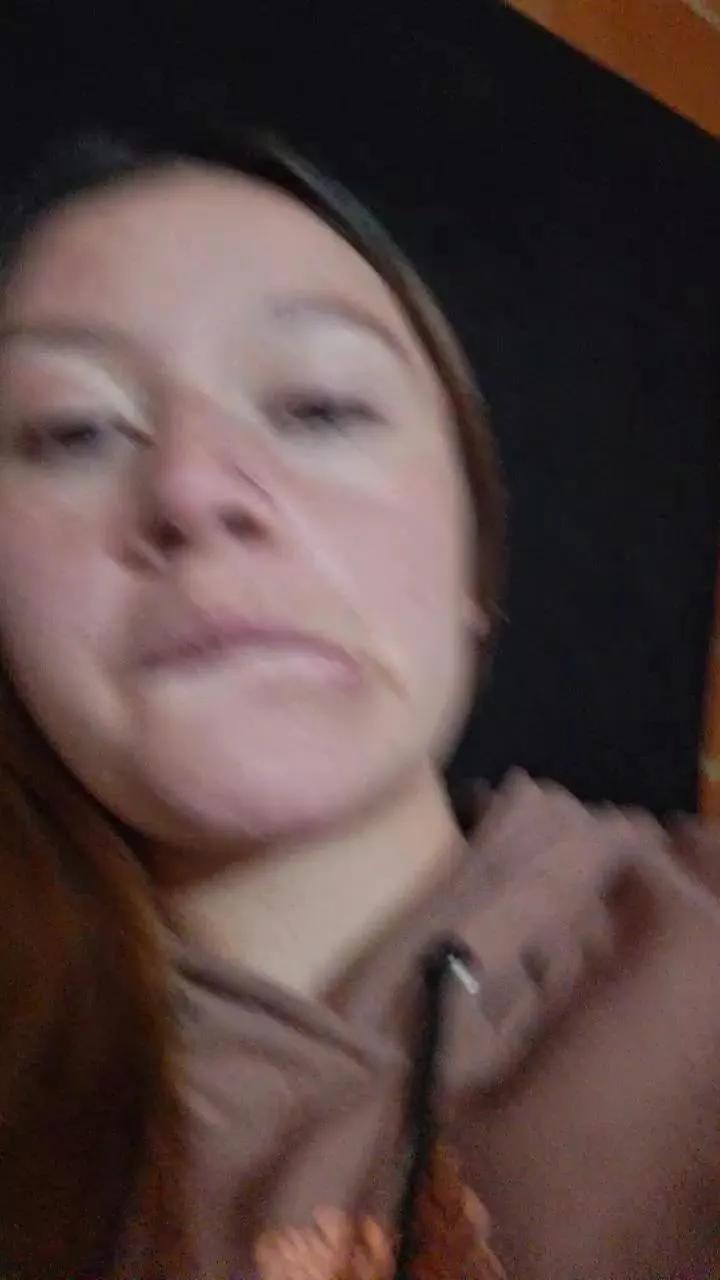 Offline Mariana_Loving on Cam4