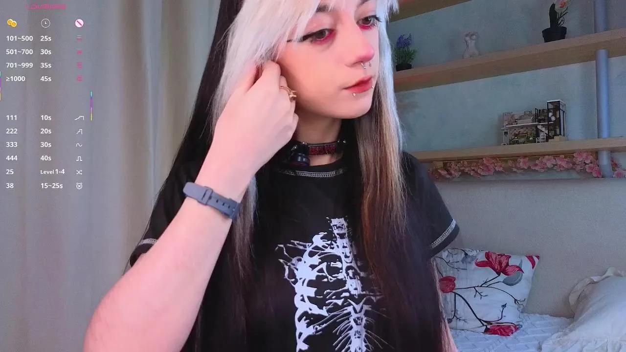 Offline MildredCumby on Cam4