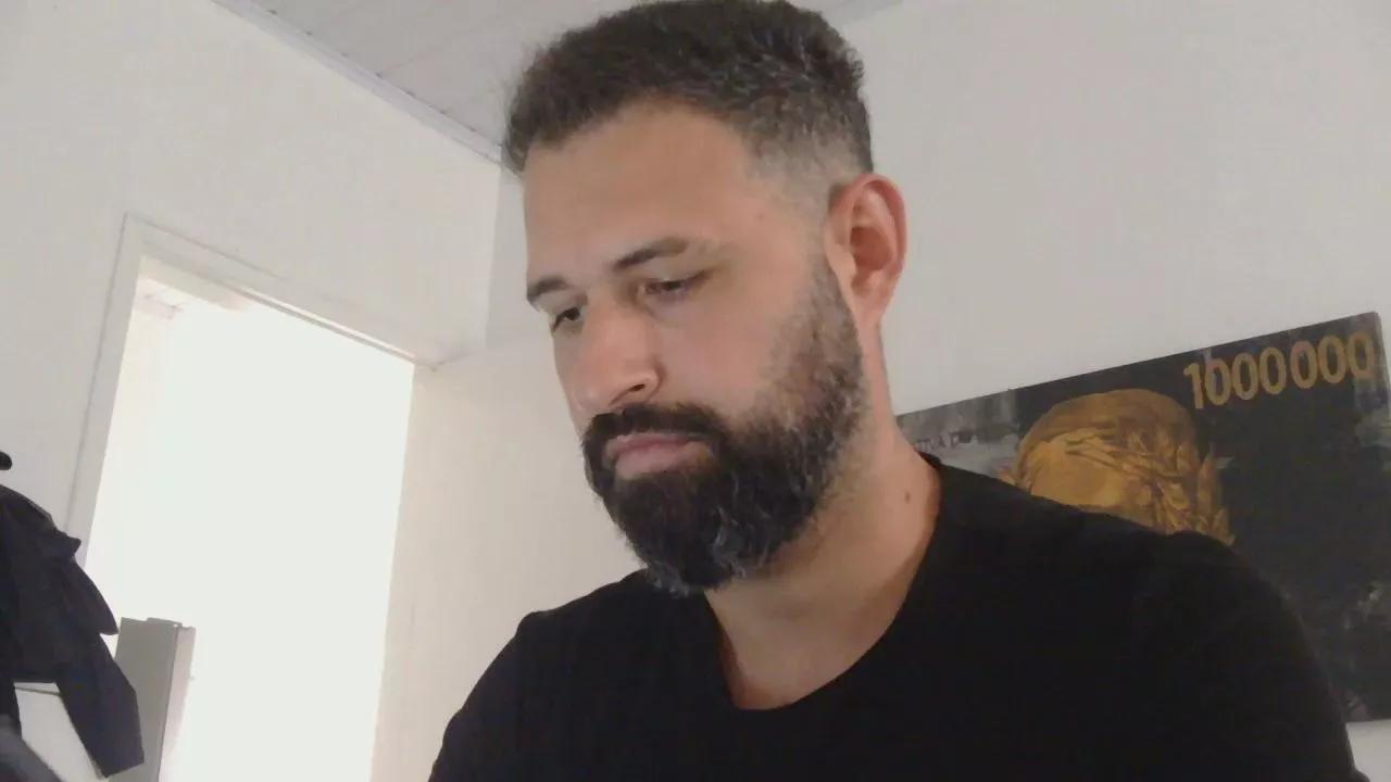 Offline MusoSc on Cam4