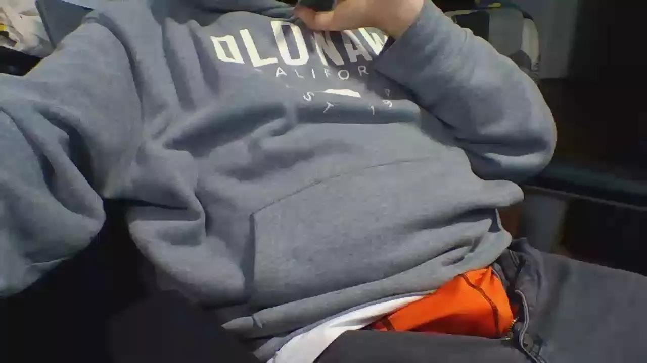 Offline Nachonkx on Cam4