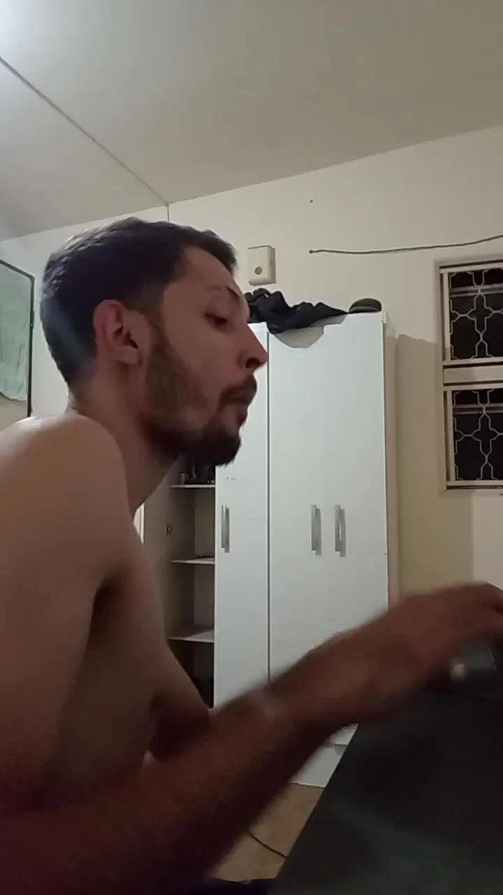 Offline napolitano231 on Cam4