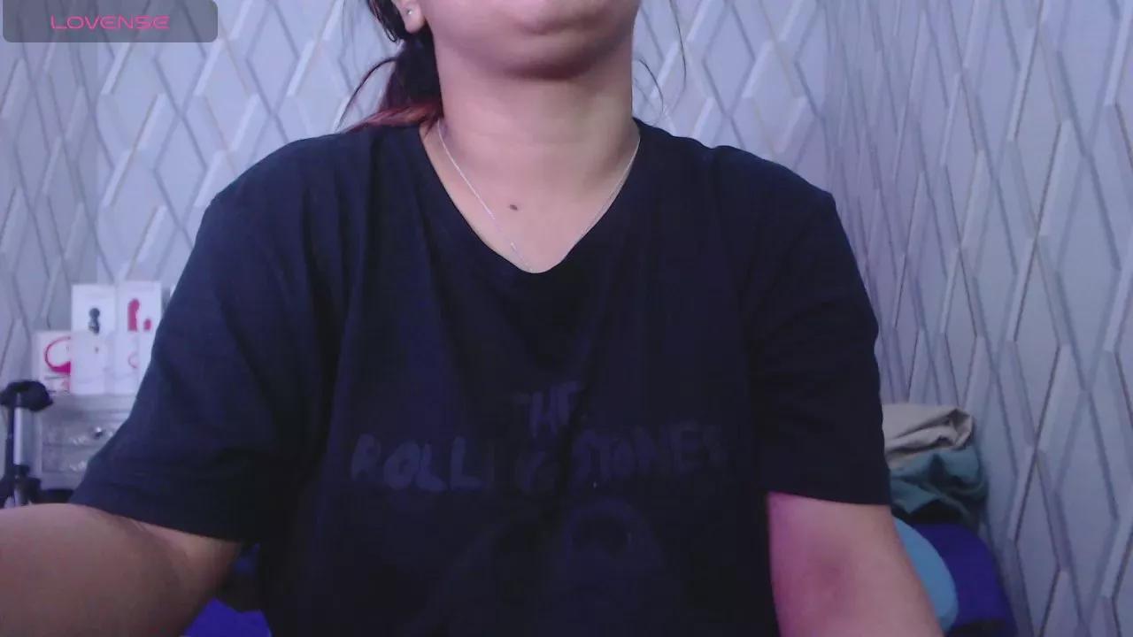 Offline Nicolletaylor on Cam4