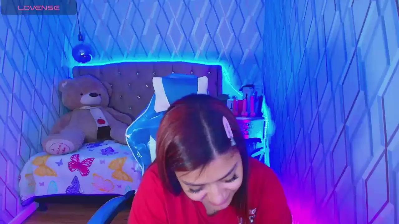 Offline Nicolletaylor on Cam4