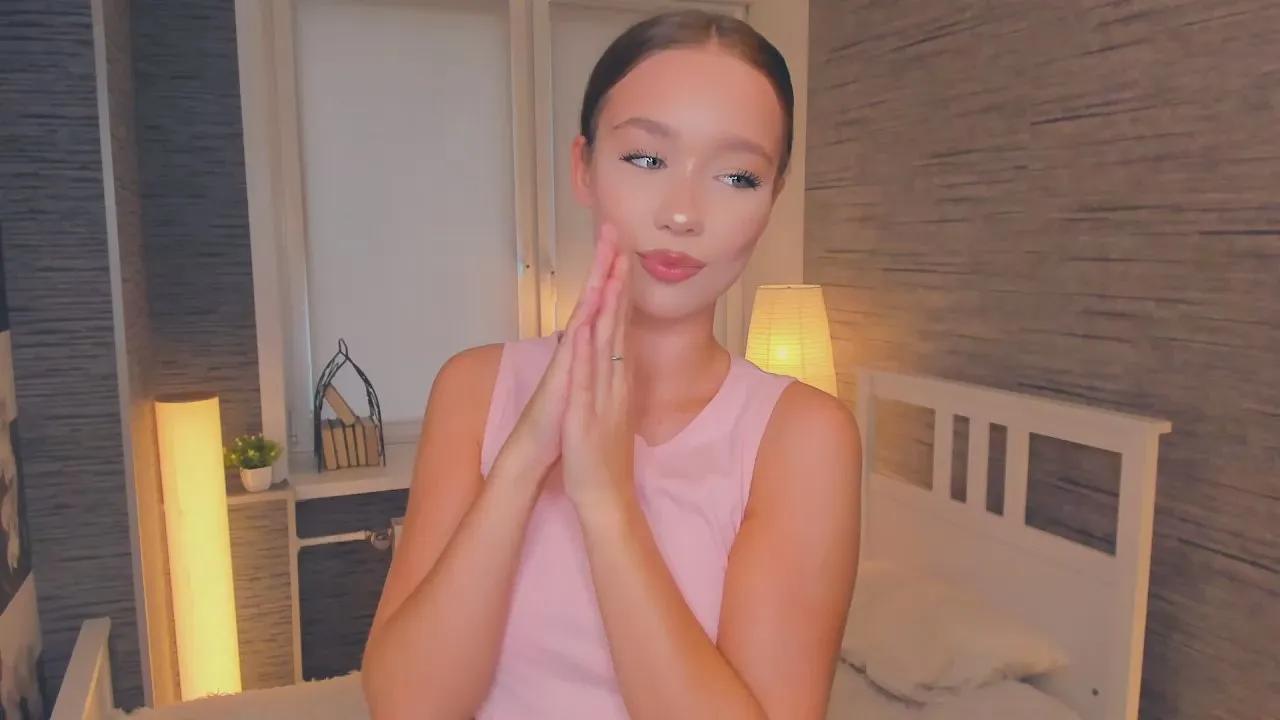 Offline OpalChar on Cam4